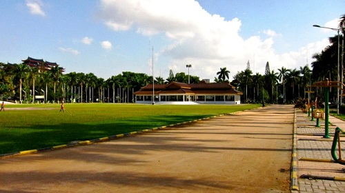 Lapangan Merdeka, “Paru Parunya” Kota Medan di Titik Nol