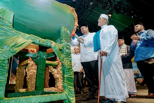 Bersama 2 Wali Kota & 1 Gubernur, Bobby Nasution  Buka Ramadhan Fair Ke-17