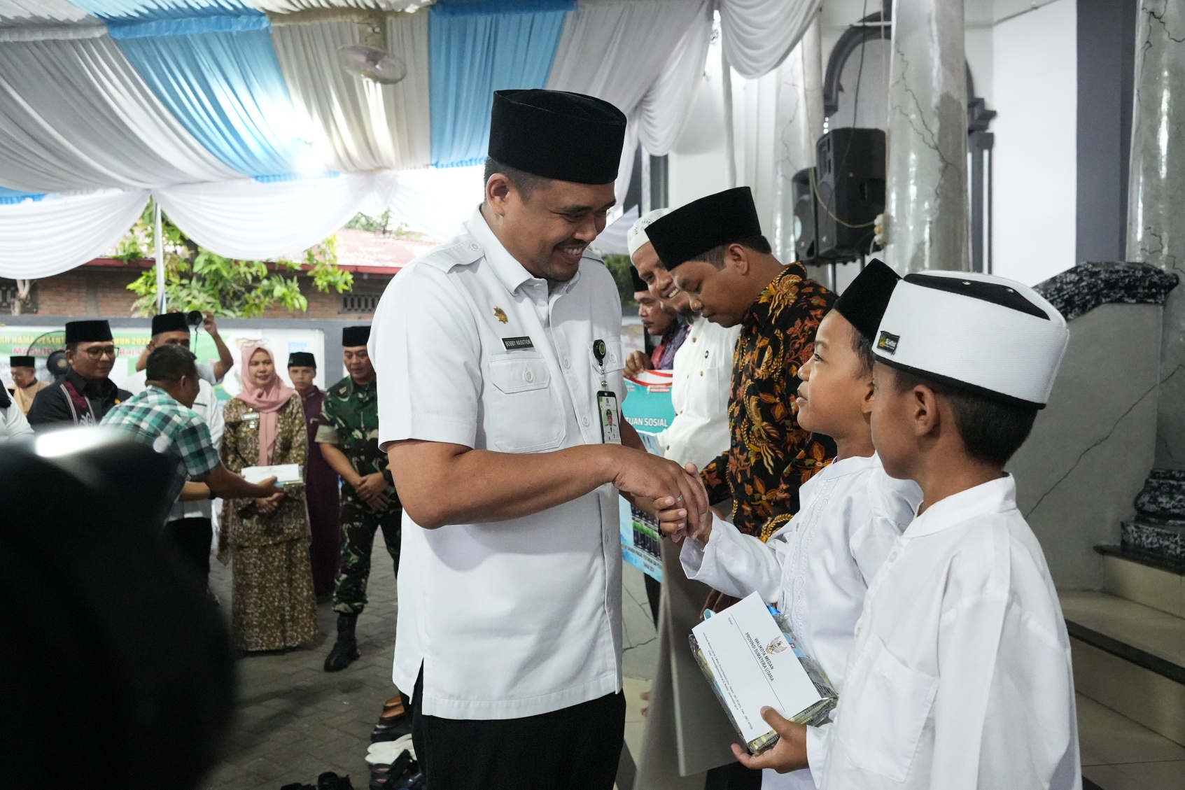 Bobby Nasution Ajak Masyarakat Jaga Kesucian Ramadan