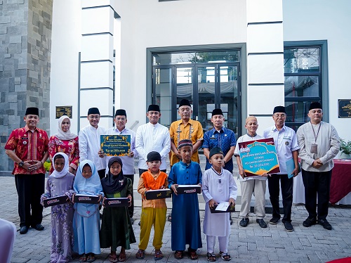 Wiriya Alrahman Hadiri Safari Ramadhan di Masjid Quatul Muslimin di Jalan HM Jhoni, Kecamatan Medan Area, Kamis (30/3).