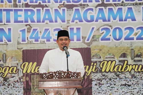 Bobby Nasution Minta 1.077 Calhaj Medan Fokus Laksanakan Ibadah Haji, Instruksikan Camat  & Lurah Jaga Rumah Yang Ditinggalkan