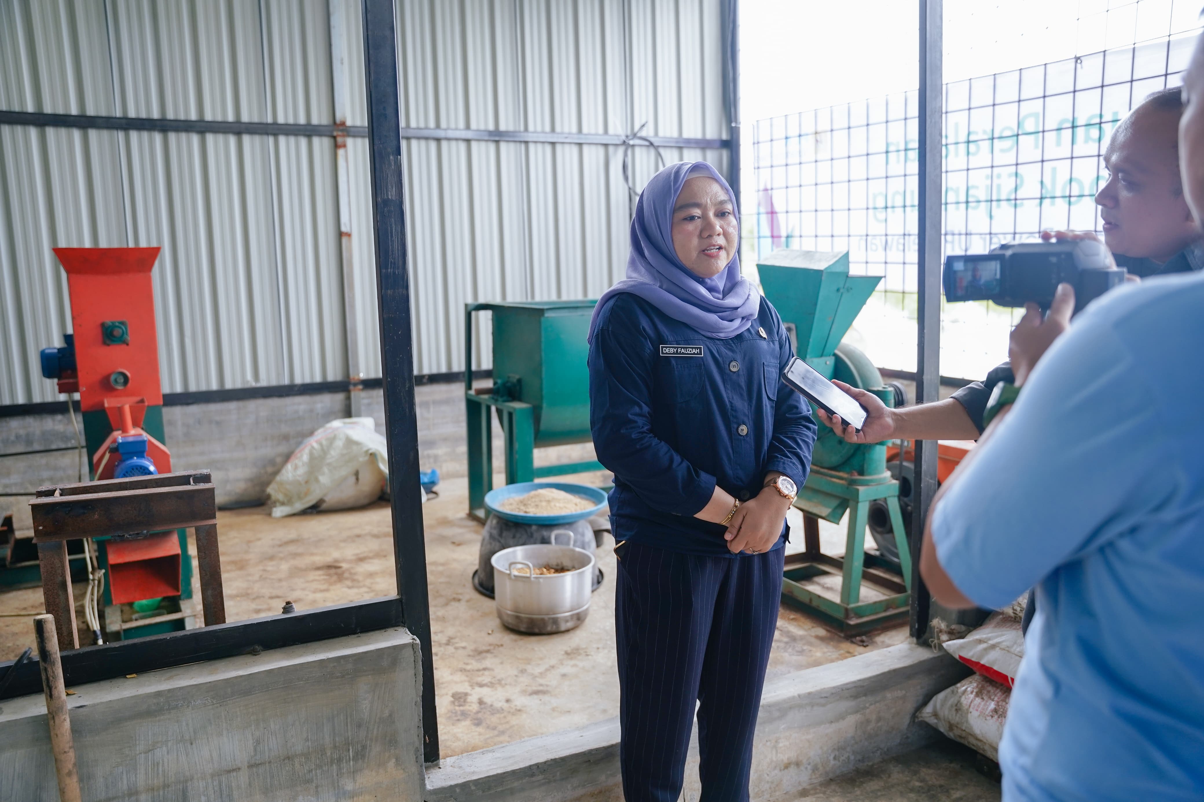 Kecamatan Medan Belawan Melakukan Inovasi Dengan Memanfaatkan Potensi Yang Ada di Wilayah Yaitu Sampah Ikan Menjadi Untung (Sijantung)