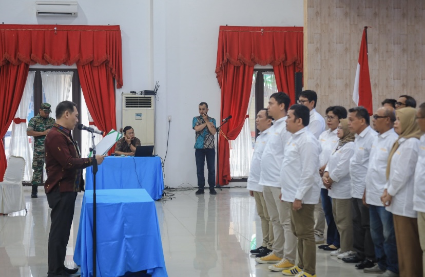 Bobby Nasution Lantik Pengurus Persatuan Wartawan Pemko Medan, Pembangunan Kota Butuh Dukungan Media