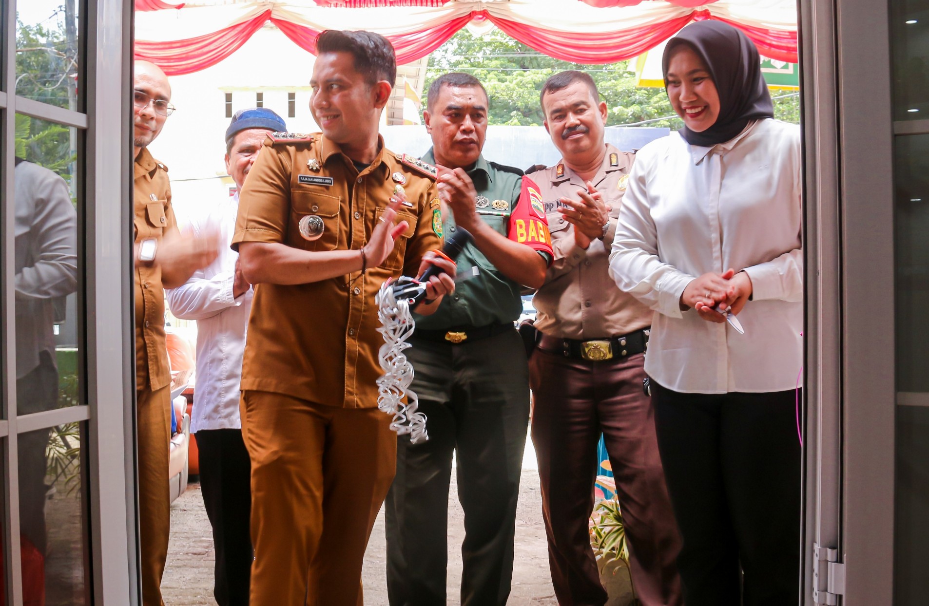 Kecamatan Medan Kota Meluncurkan Gerai UMKM Berkah di Kantor Camat Medan Kota, Senin (28/8/2023)