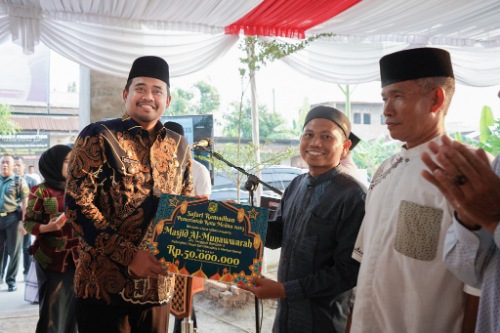 Bobby Nasution: Masjid Harus Jadi Tempat Pertama Kenalkan & Hidupkan Ekonomi Syariah