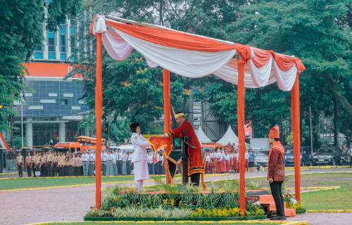 Irup Upacara Pengibaran Bendera, Bobby Nasution: Jaga Terus Semangat Pejuang, Hasilkan Karya Terbaik