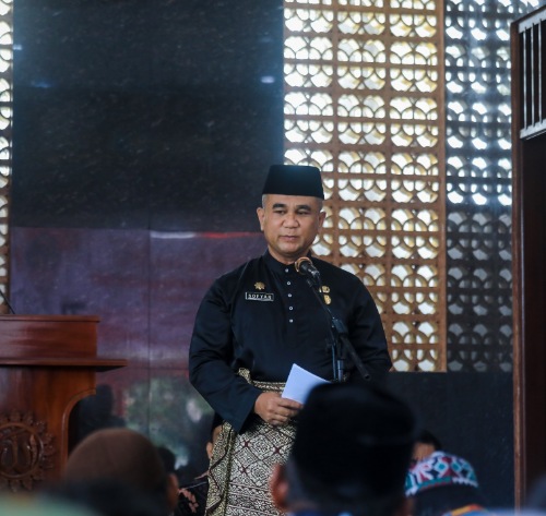 Bobby Nasution Beri Bantuan ke Mesjid Salamiyah, BKM: Sangat Bermanfaat untuk Perluasan