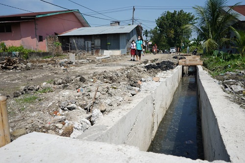 Dinas PU Segera Rampungkan Pembuatan Drainase Jalan Aman Kelurahan Cinta Damai Medan Helvetia