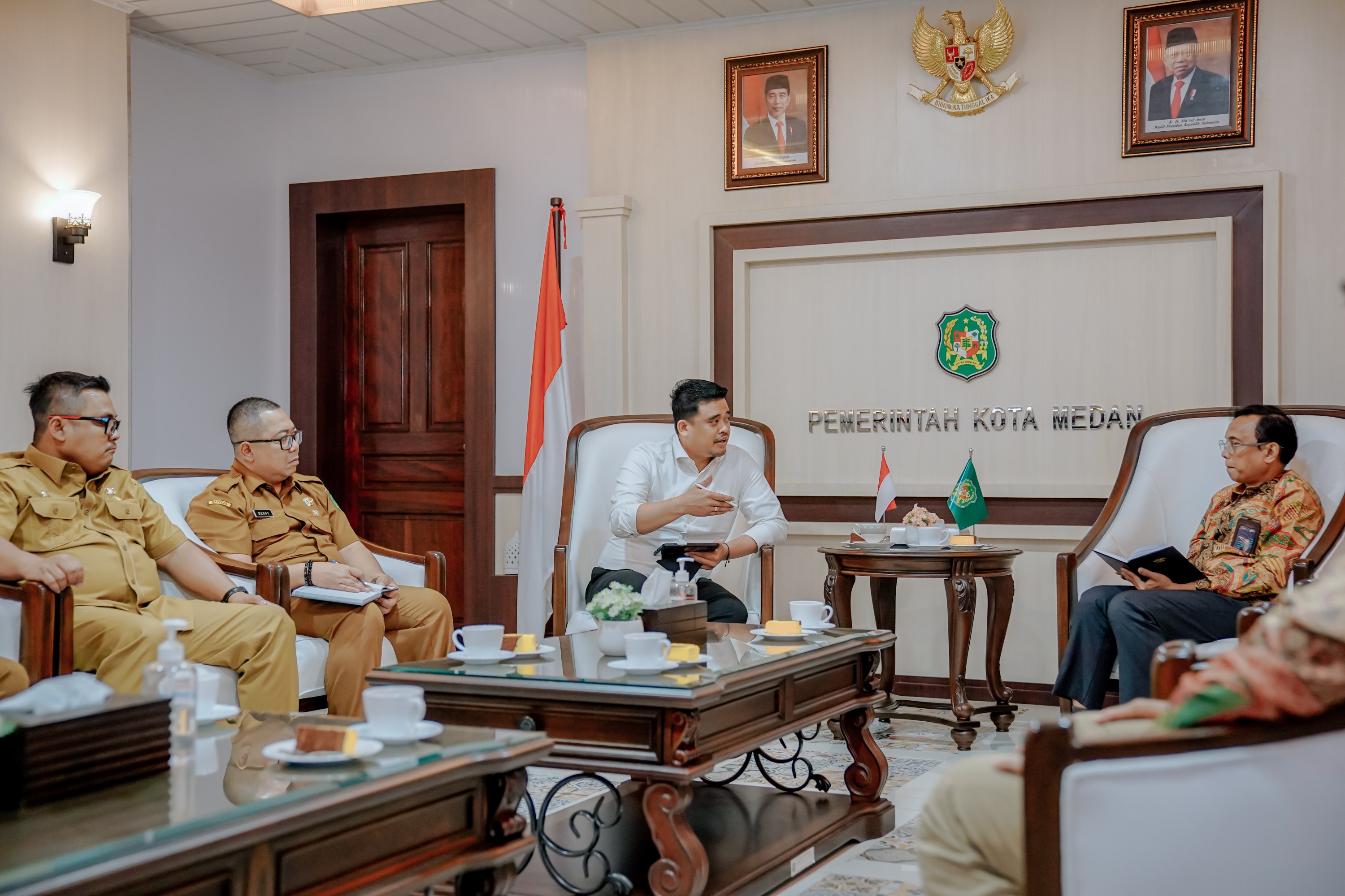 Berita Jadikan Medan Lebih Baik And Estetik Bobby Nasution Ajak Pt Pln Kolaborasi Dukung 0412