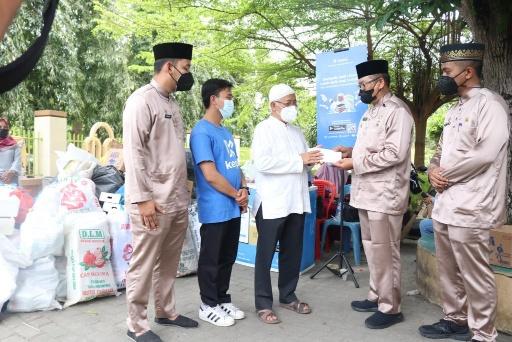 Program Sedekah Sampah Jumat Berkah Kecamatan Medan Barat Hasilkan Rp653.560