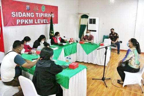 Pelanggar Prokes & PPKM Level 4 Jalani Sidang Tipiring