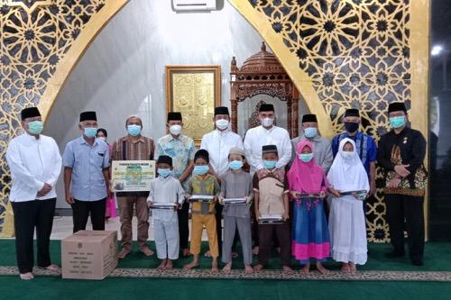 Safari Ramadhan, Pemko Medan Serahkan Bantuan Untuk Masjid Nurul Islamiyah di Medan Johor