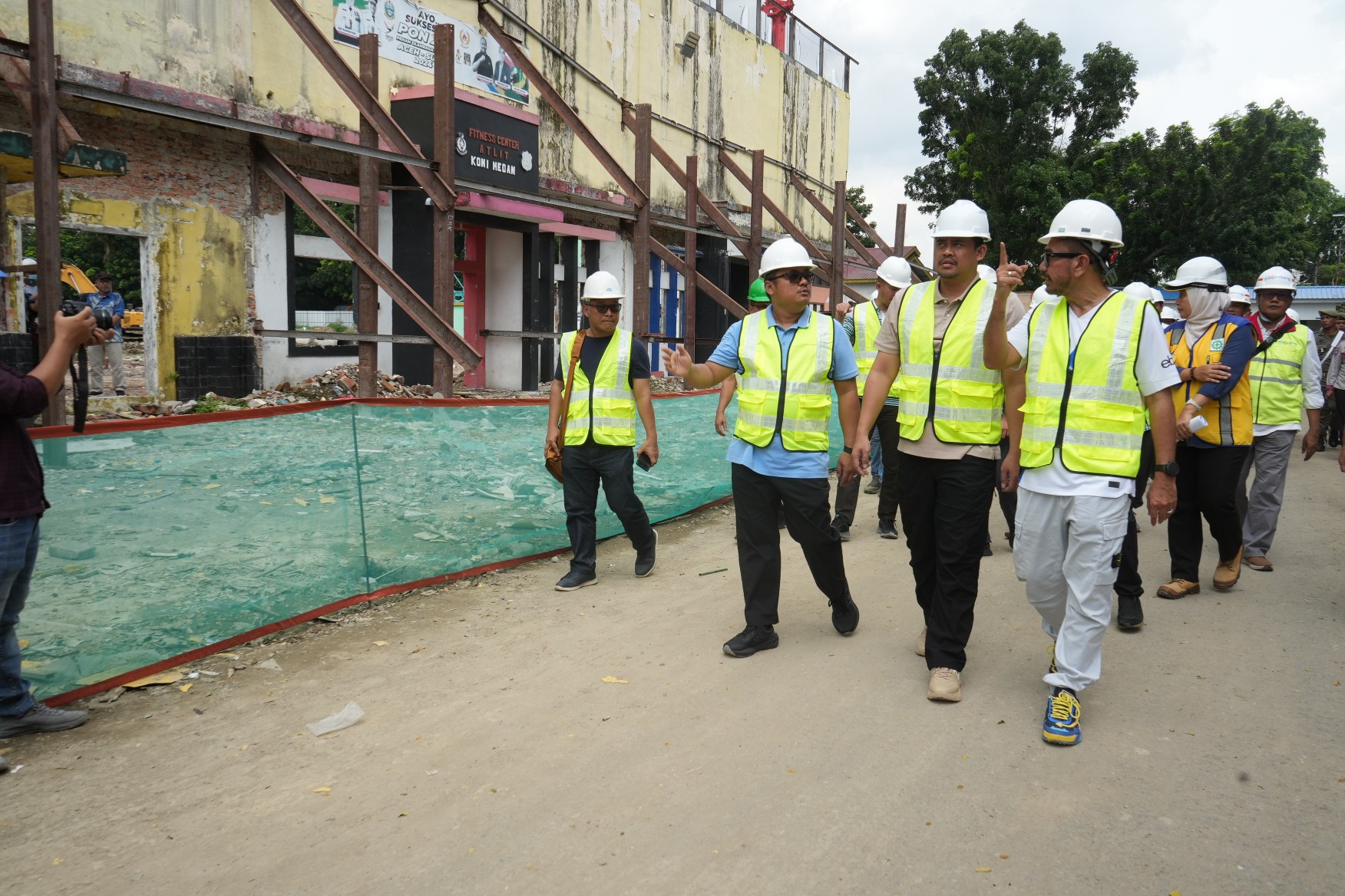 Tinjau Revitalisasi Stadion Teladan, Wali Kota Medan Minta Semua Pihak Kolaborasi Percepat Pembangunan