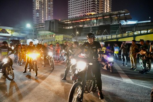 Luncurkan Satgas Medan Kondusif, Bersepeda Motor Bobby Nasution Patroli Malam Bersama Forkopimda