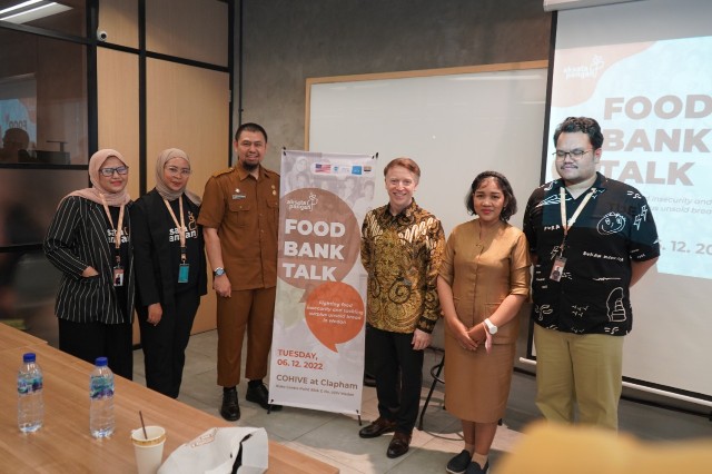 Hadir Dalam Food Bank Talk Bertemakan “Fighting Food Insecurity And Tackling Surplus Unsold Bread in Medan”, Dinas  Ketahanan Pangan Kota Medan Dukung Program Aksata Pangan Dalam Mewujudkan Ketahanan Pangan Secara Berkelanjutan