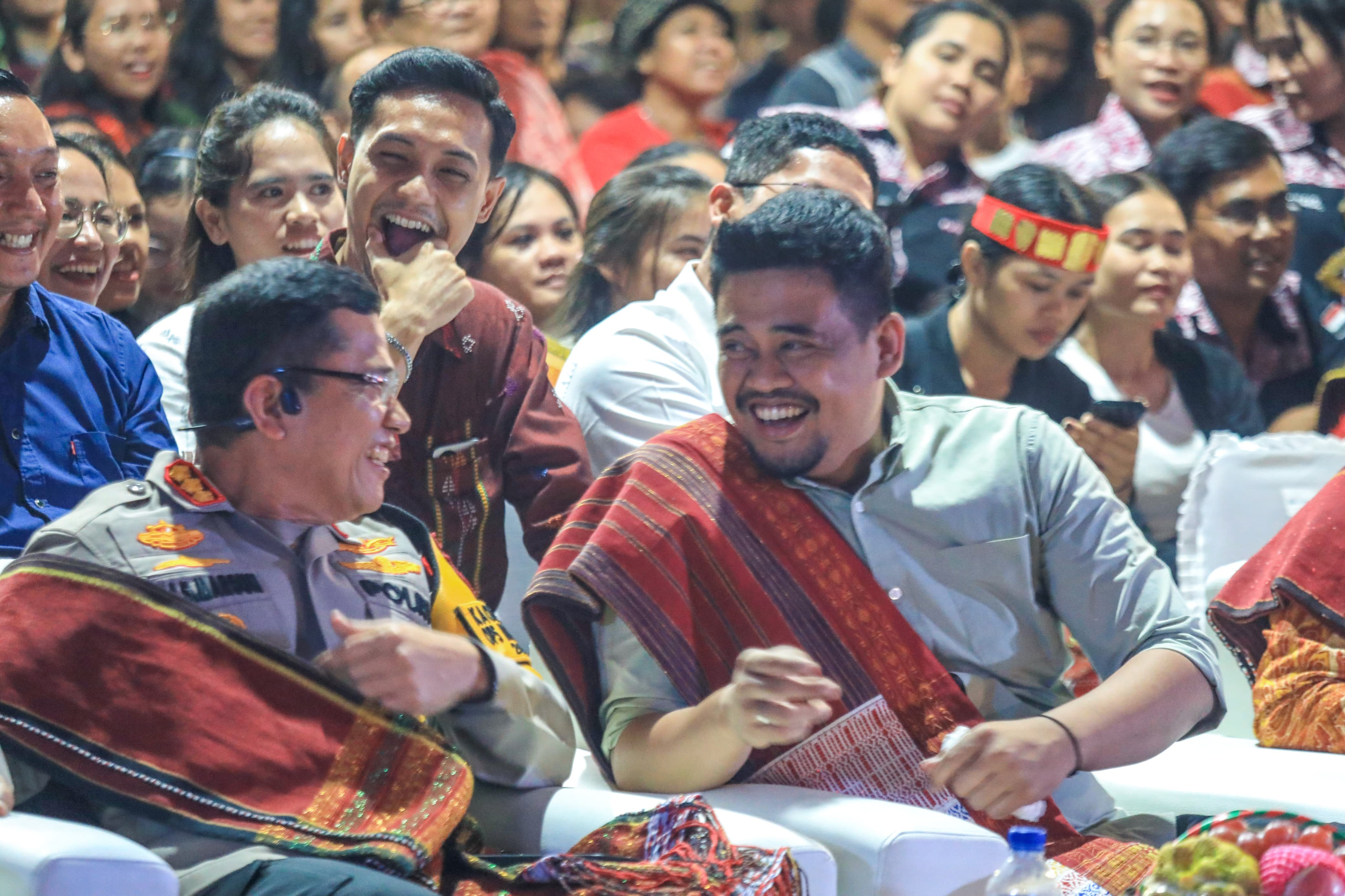 Bobby Nasution Apresiasi Pesta Gondang Naposo Dalam Rangka HUT Bhayangkara, Kenalkan Adat Istiadat di Era Modern