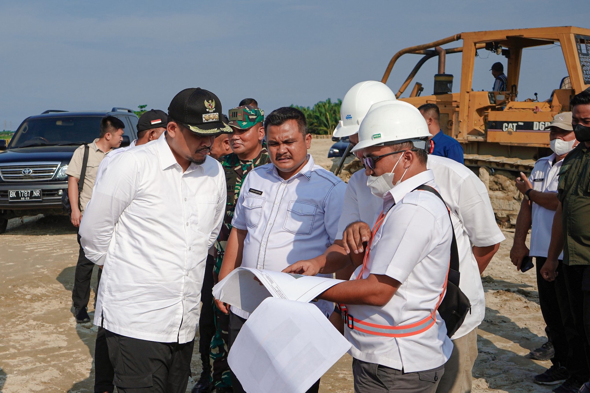 Lihat Sejauh Mana Progres Penimbunan, Bobby Nasution Tinjau Lokasi Islamic Center